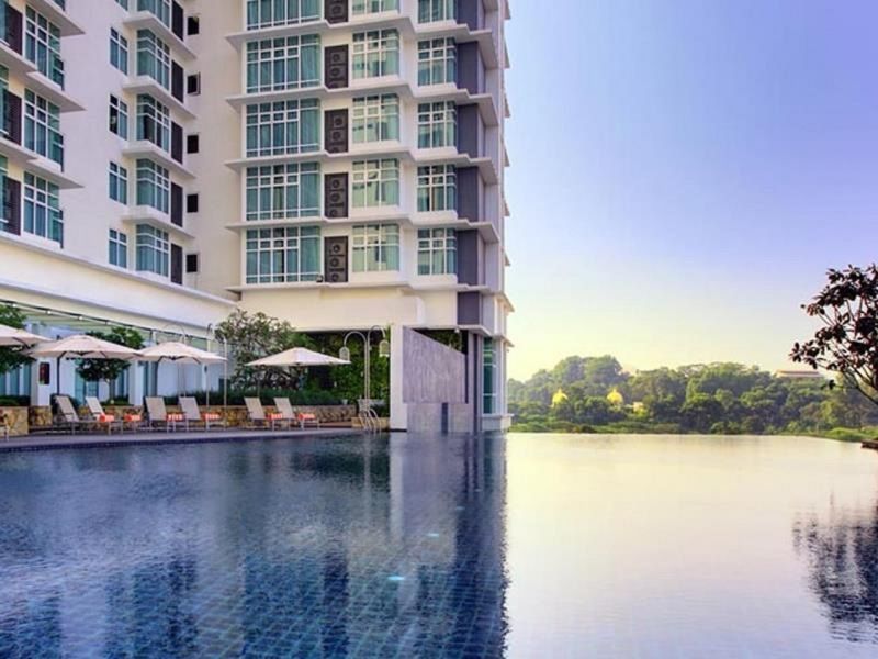 Ramada Plaza Kuala Lumpur Bagian luar foto