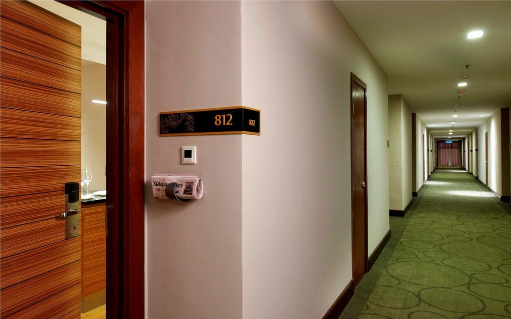 Ramada Plaza Kuala Lumpur Bagian luar foto