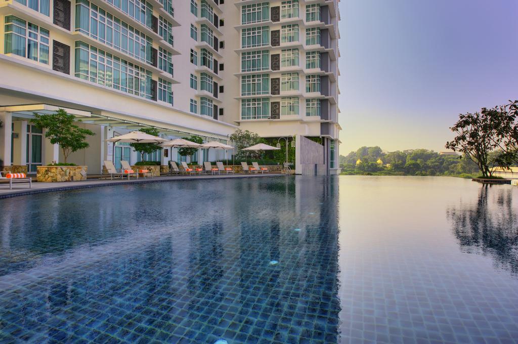 Ramada Plaza Kuala Lumpur Bagian luar foto